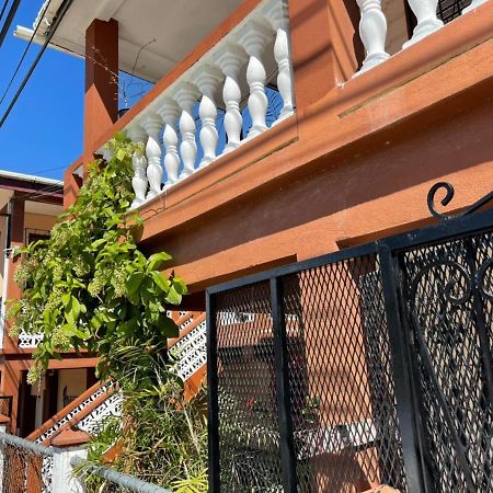 Saint Charles Inn, Belize Central America Punta Gorda Bagian luar foto